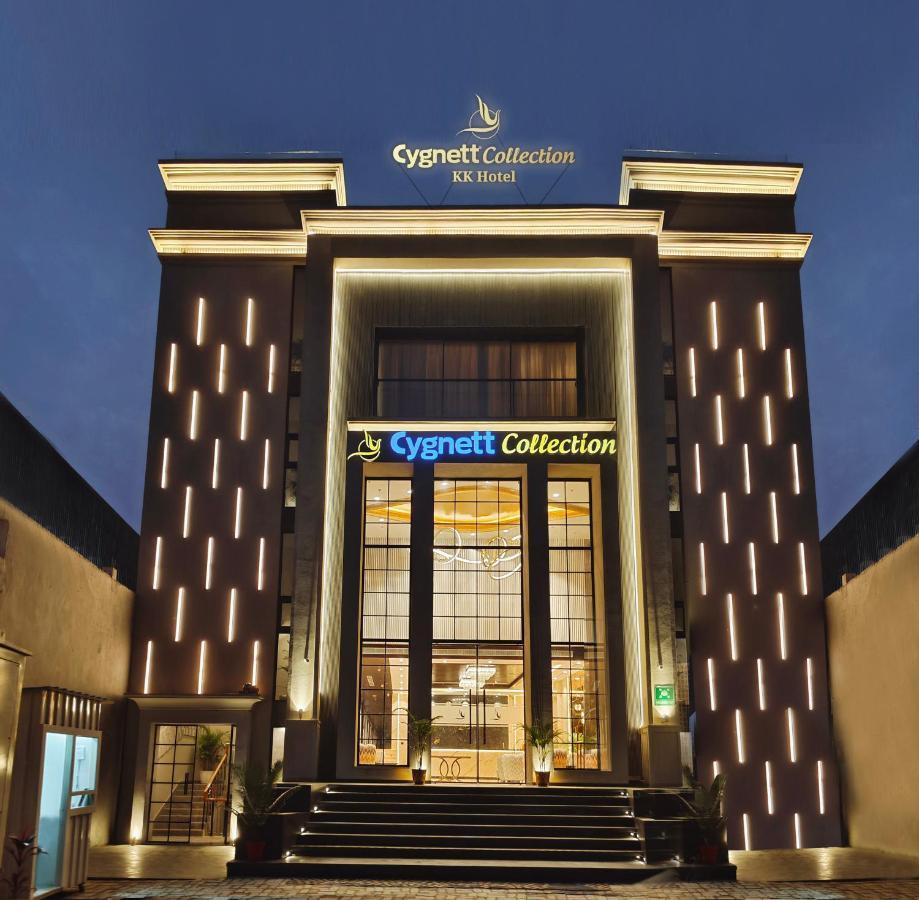 Cygnett Collection K K Hotel Faizabad Exterior photo